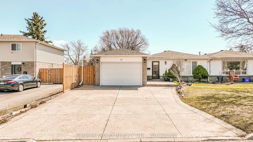 27  Davenport  Crescent, Brampton, ON L6T 3L5