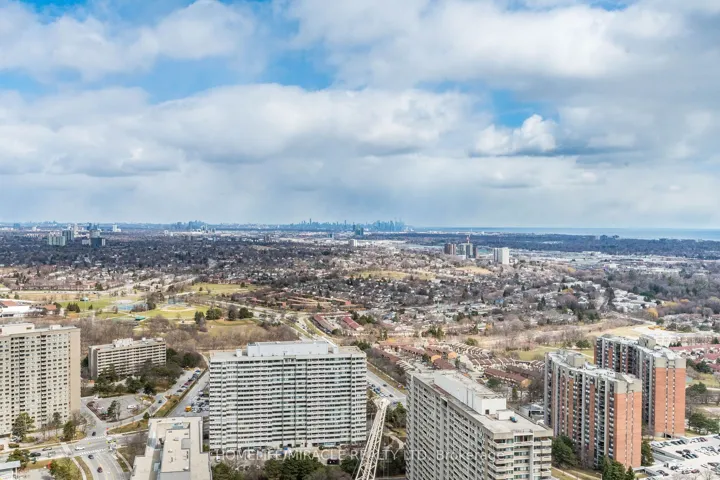 30 Elm Drive 3802, Mississauga, ON L5B 0N6