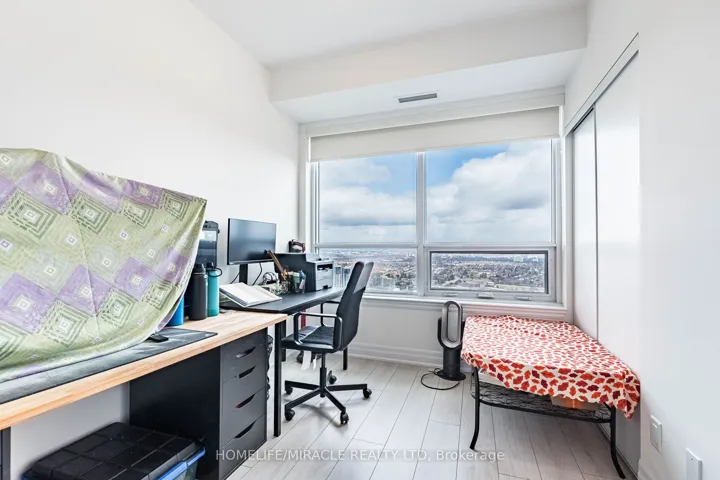 30 Elm Drive 3802, Mississauga, ON L5B 0N6
