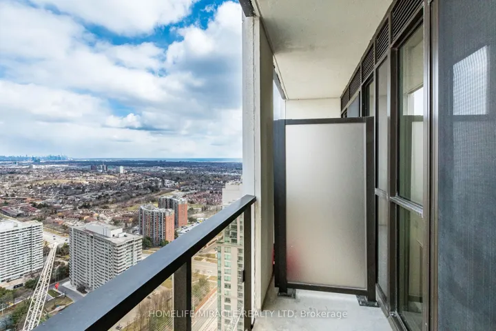 30 Elm Drive 3802, Mississauga, ON L5B 0N6