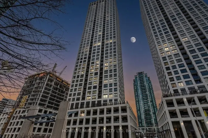 30 Elm Drive 3802, Mississauga, ON L5B 0N6