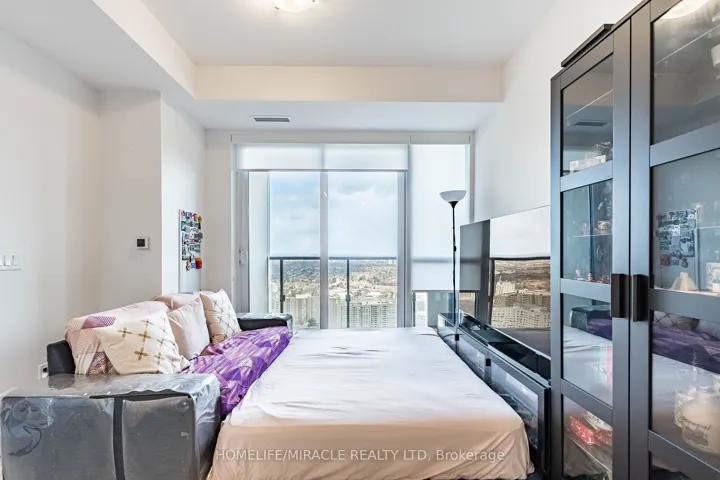 30 Elm Drive 3802, Mississauga, ON L5B 0N6