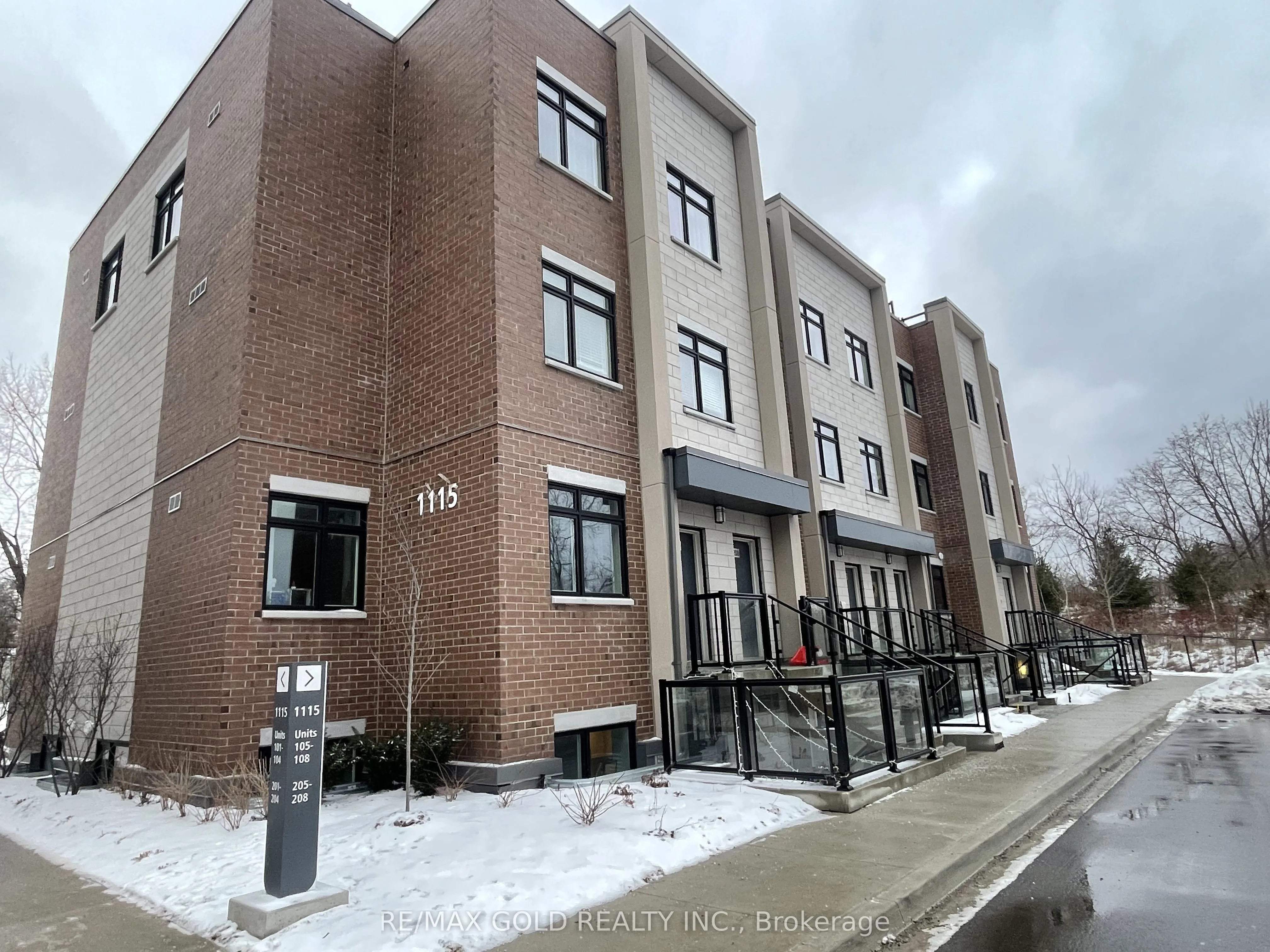 Property For Sale | W13003366