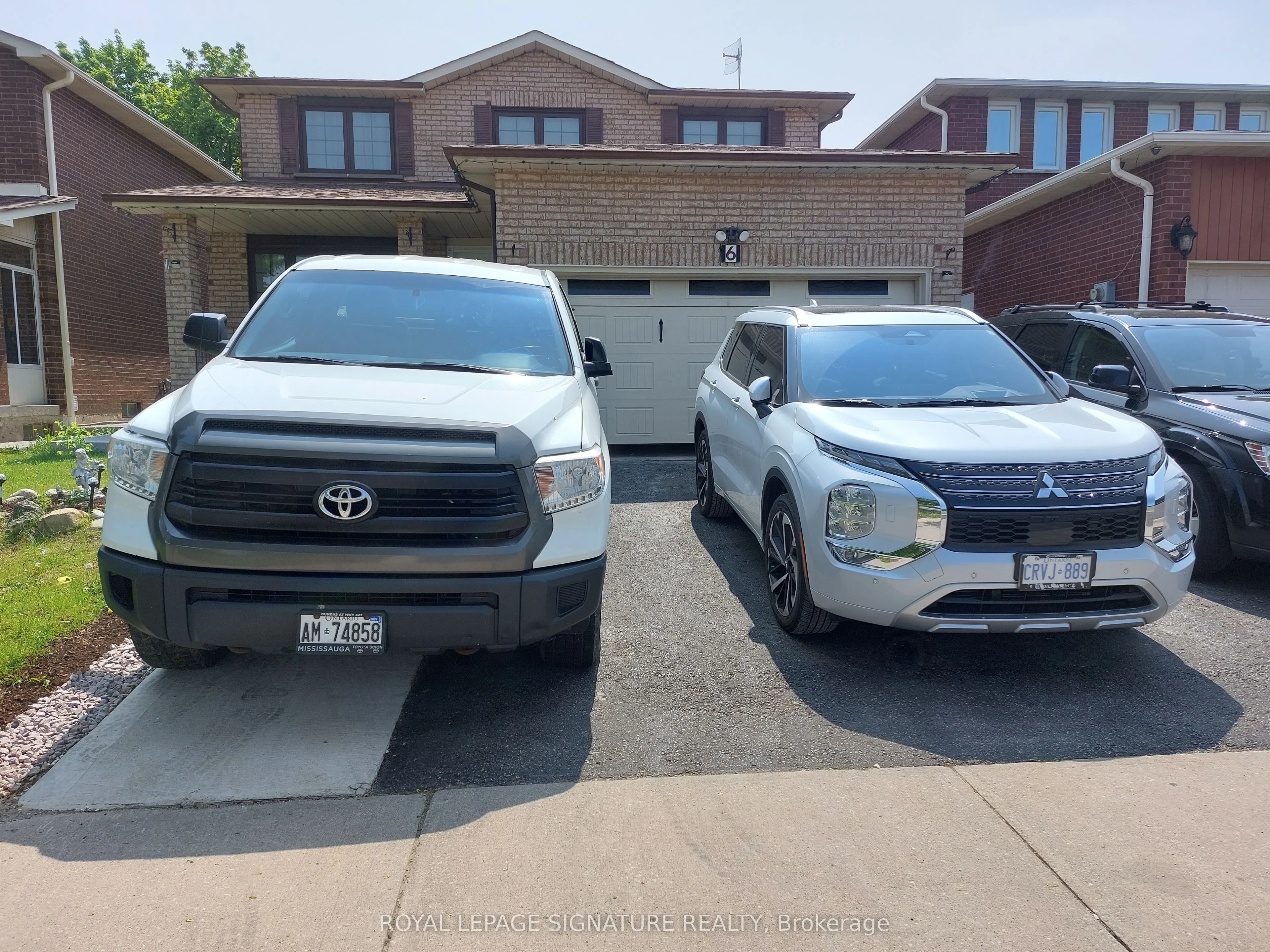 Detached Home For Lease | W13004406