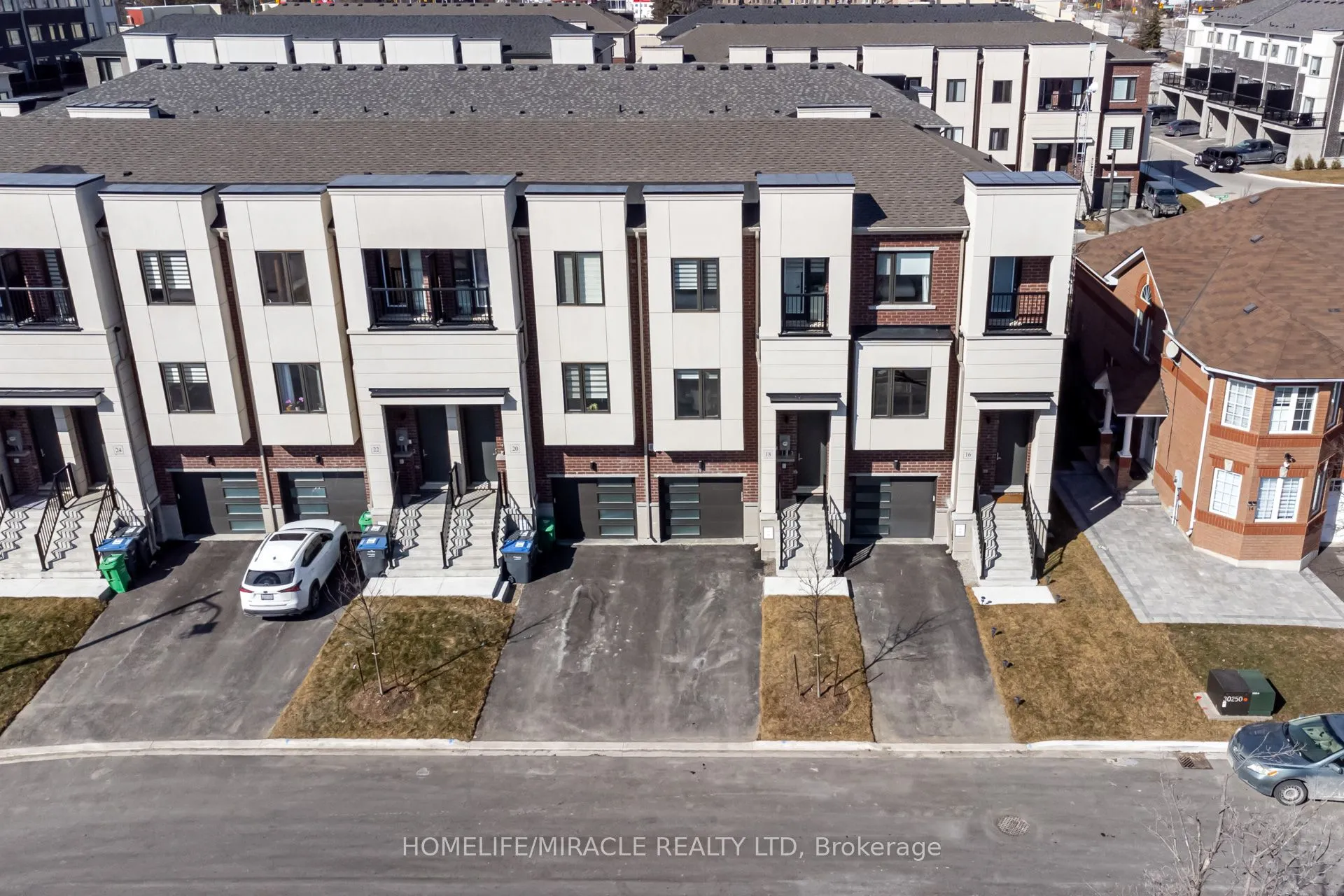 Property For Sale | W13005008