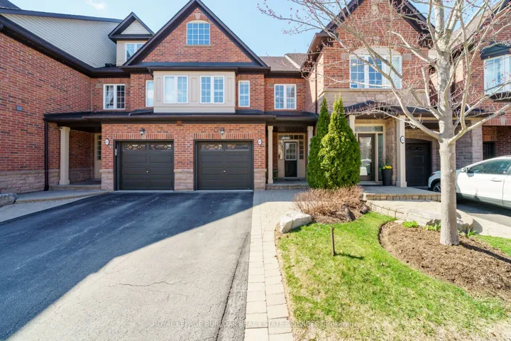 300  Ravineview  Way, Oakville, ON L6H 7J2