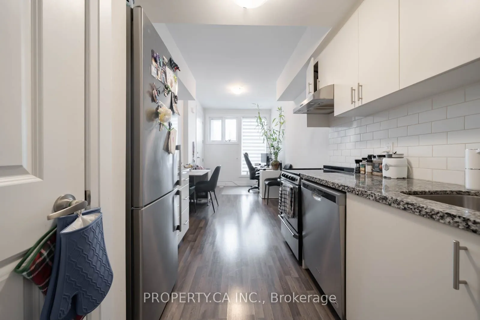 Property For Lease | W13006944
