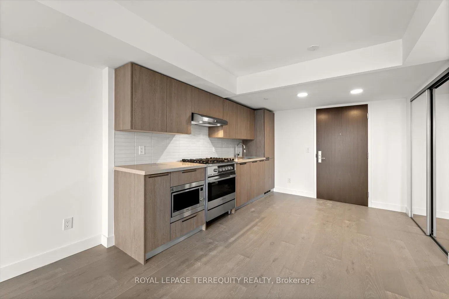 Property For Lease | W13007262