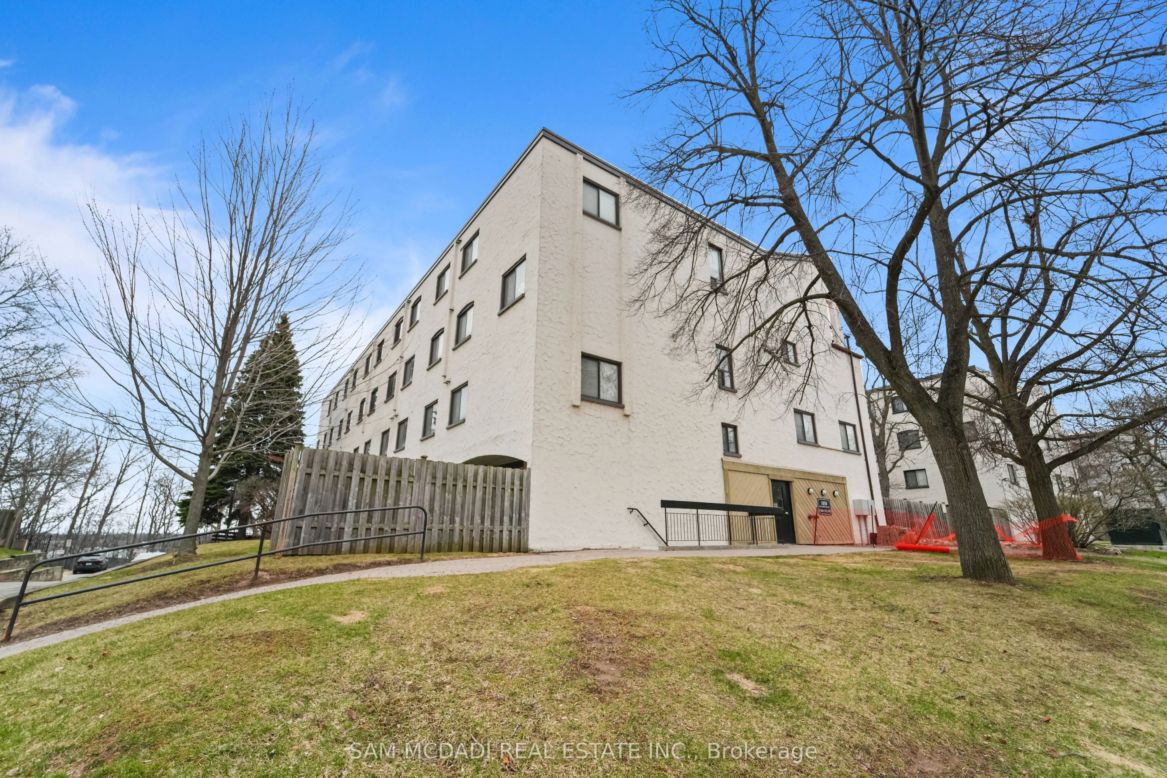 Property For Sale | W13008236