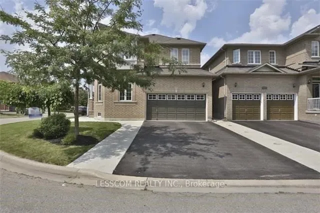 Detached Home For Lease | W13008562