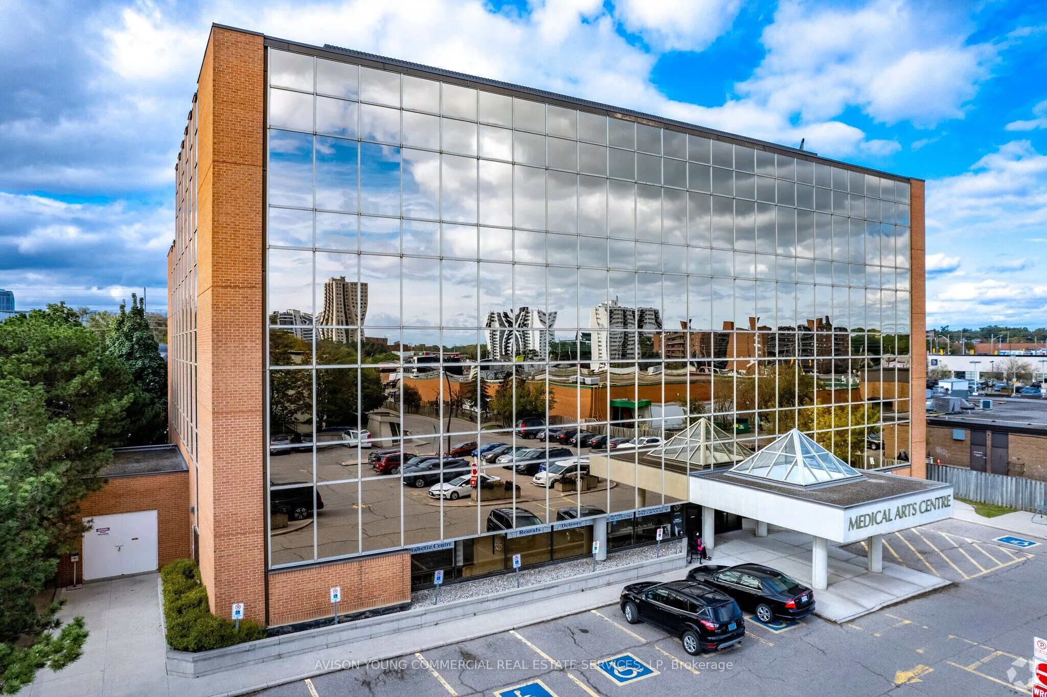 Office For Lease | W13009058