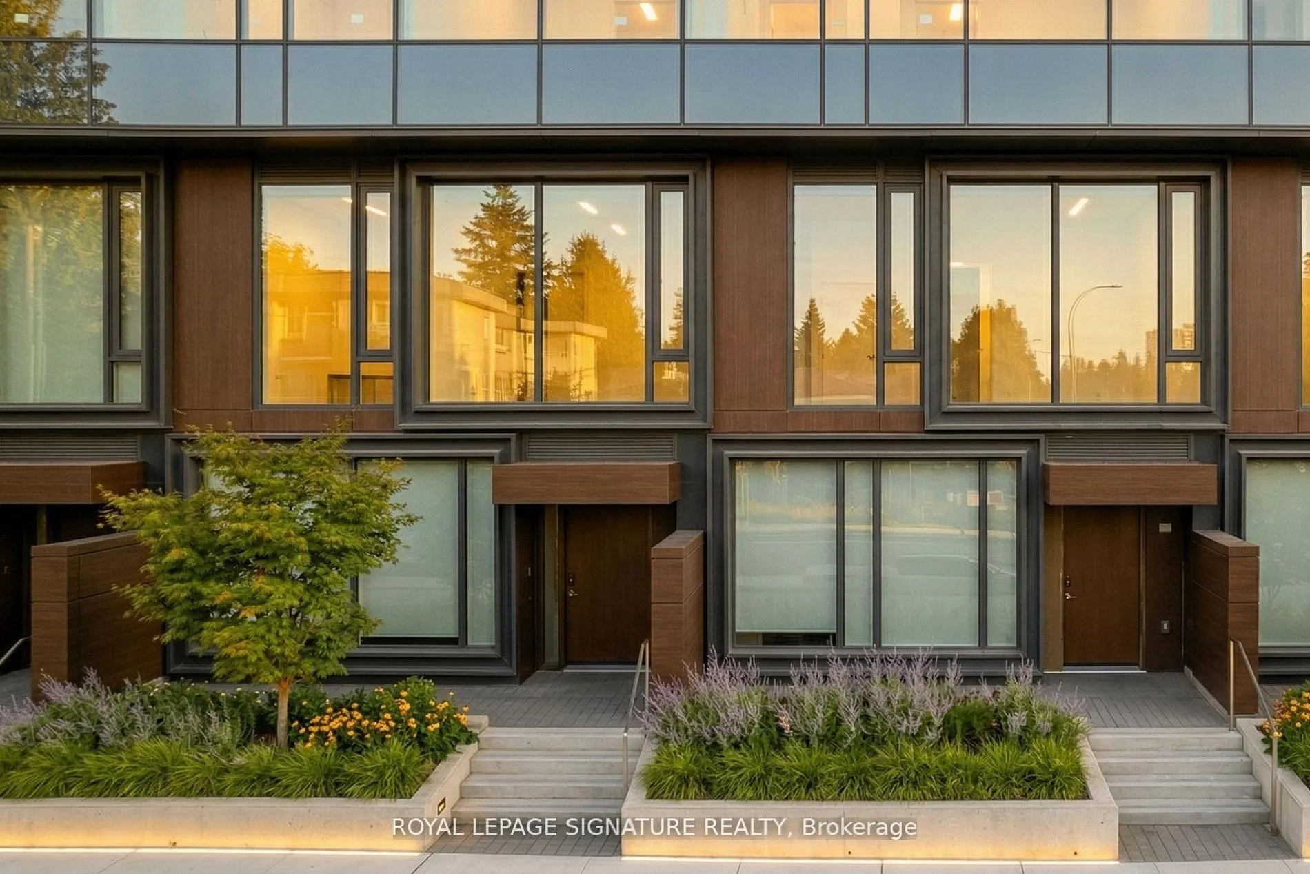 Property For Lease | W13009864