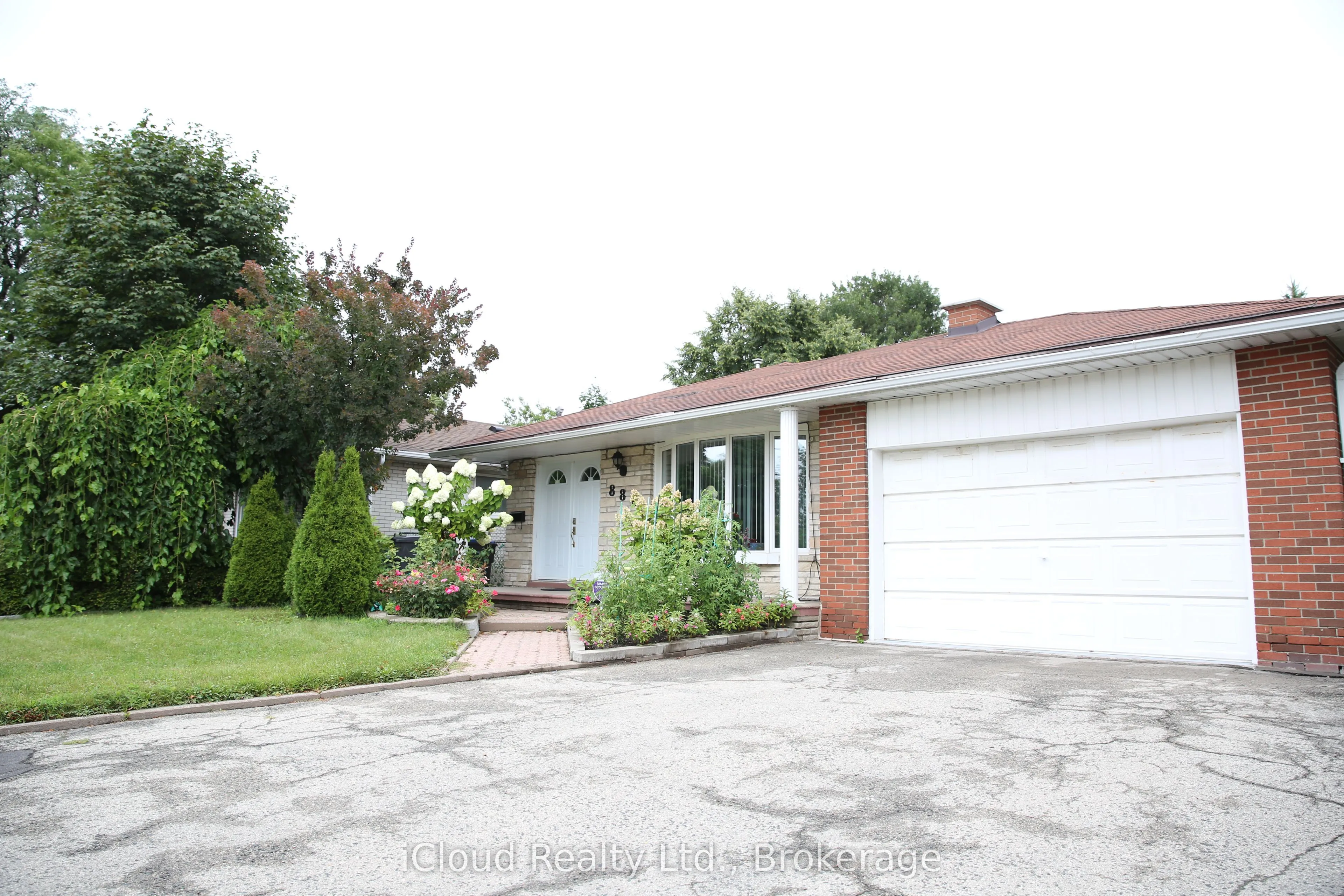 Detached Home For Sale | W13011590
