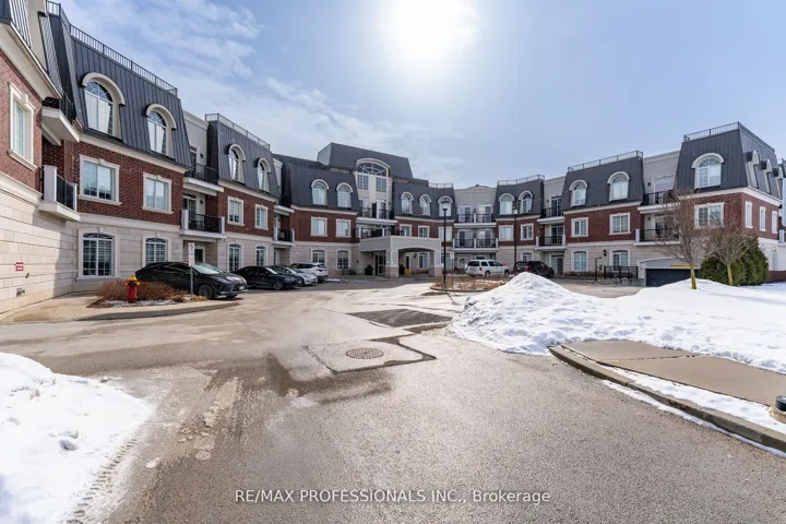 2300  Upper Middle  Road, Oakville, ON L6M 0T4