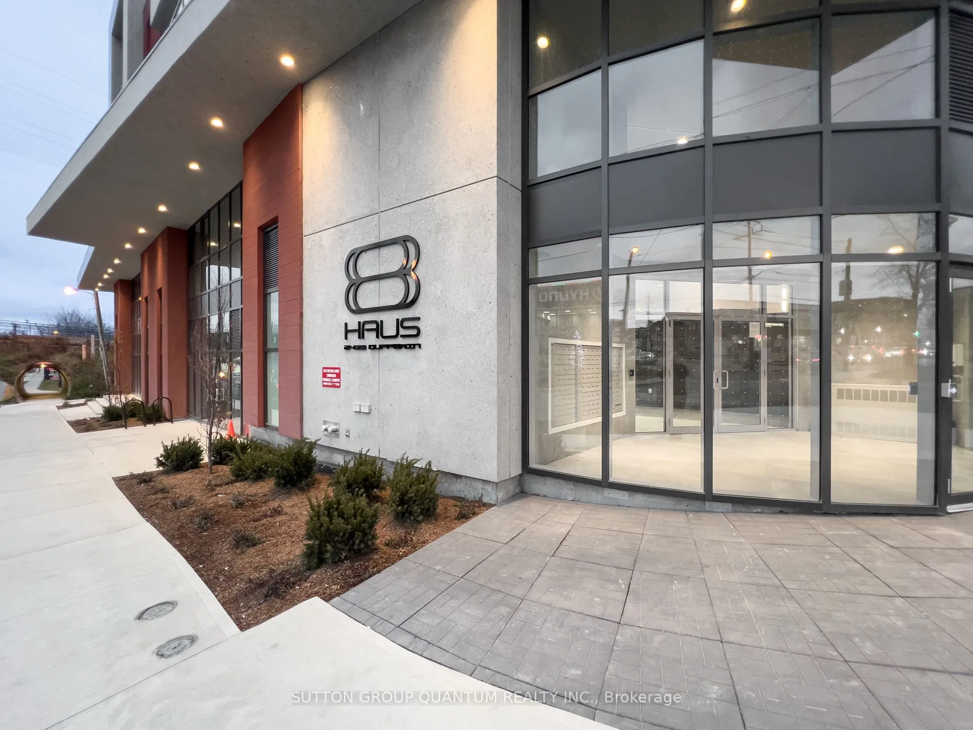 Property For Lease | W13012348