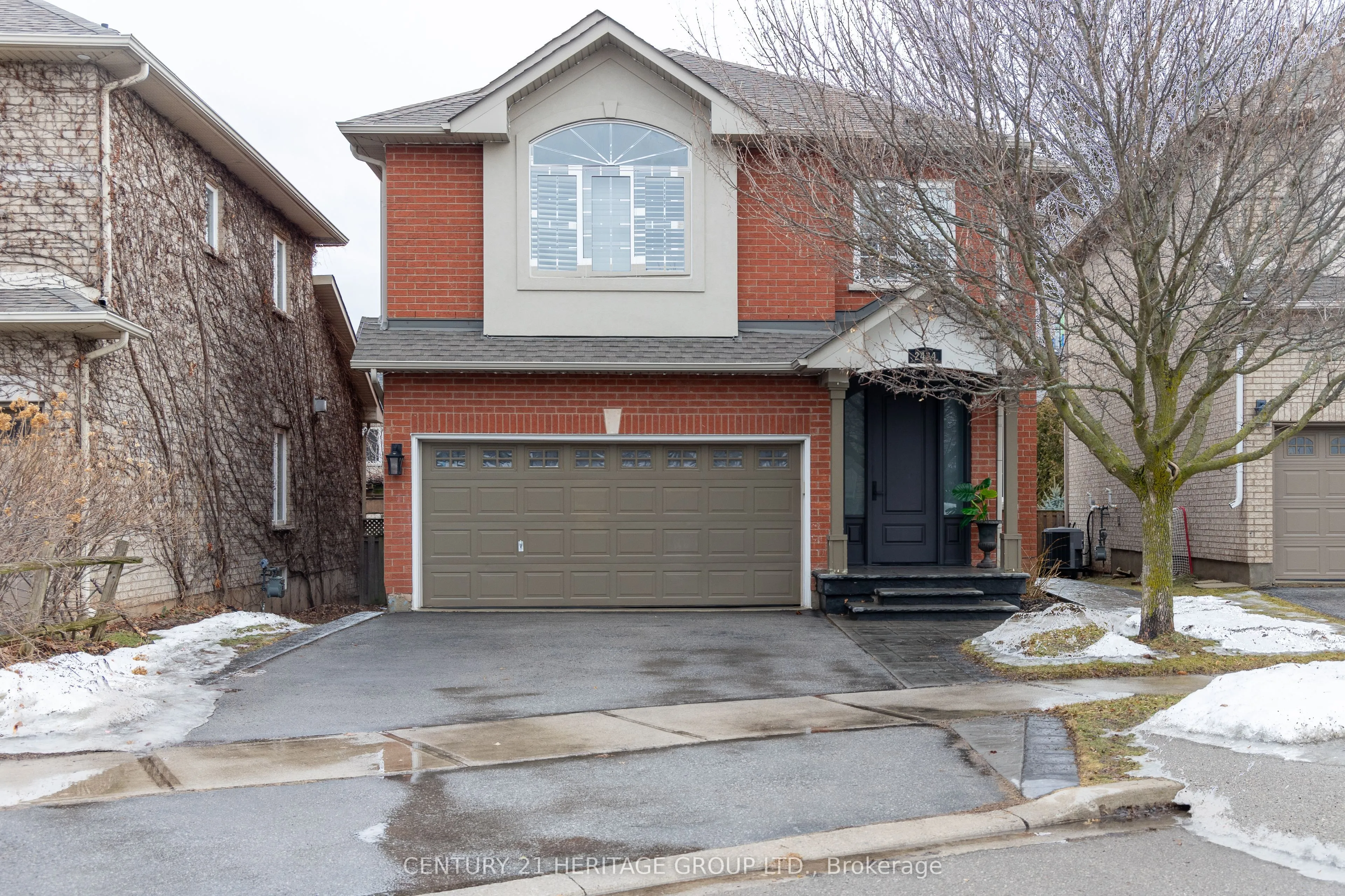Detached Home For Sale | W13012582