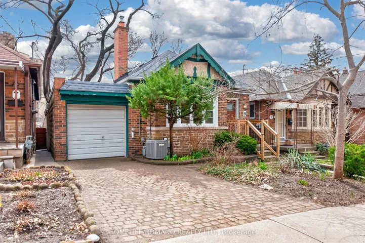 9  Little  Avenue, Toronto W04, ON M9N 1K3
