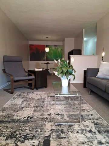 975  Warwick  Court, Burlington, ON L7T 3Z7