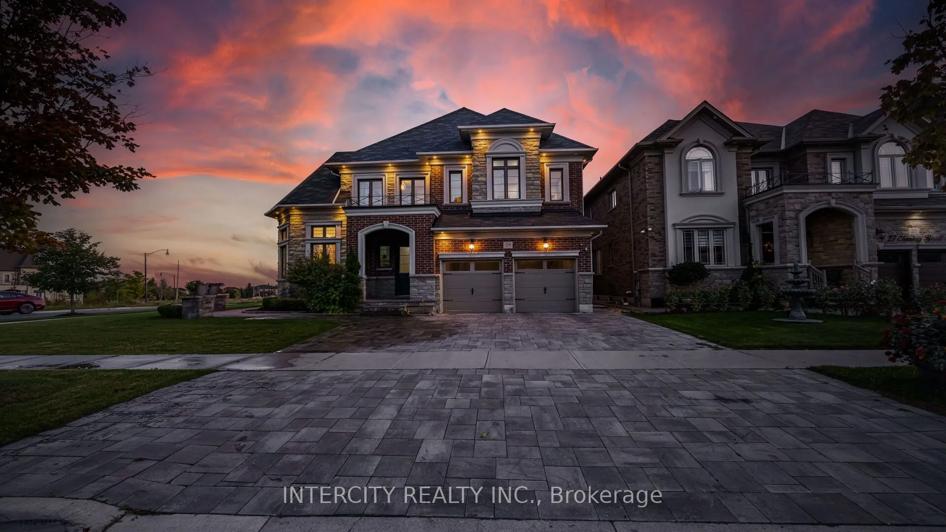 Detached Home For Sale | W13016314