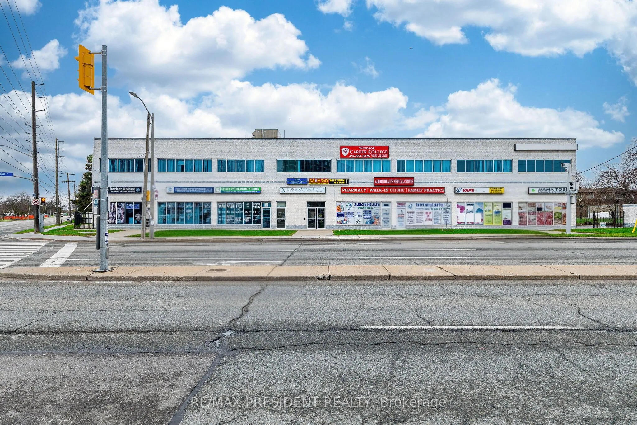 Property For Sale | W13016400