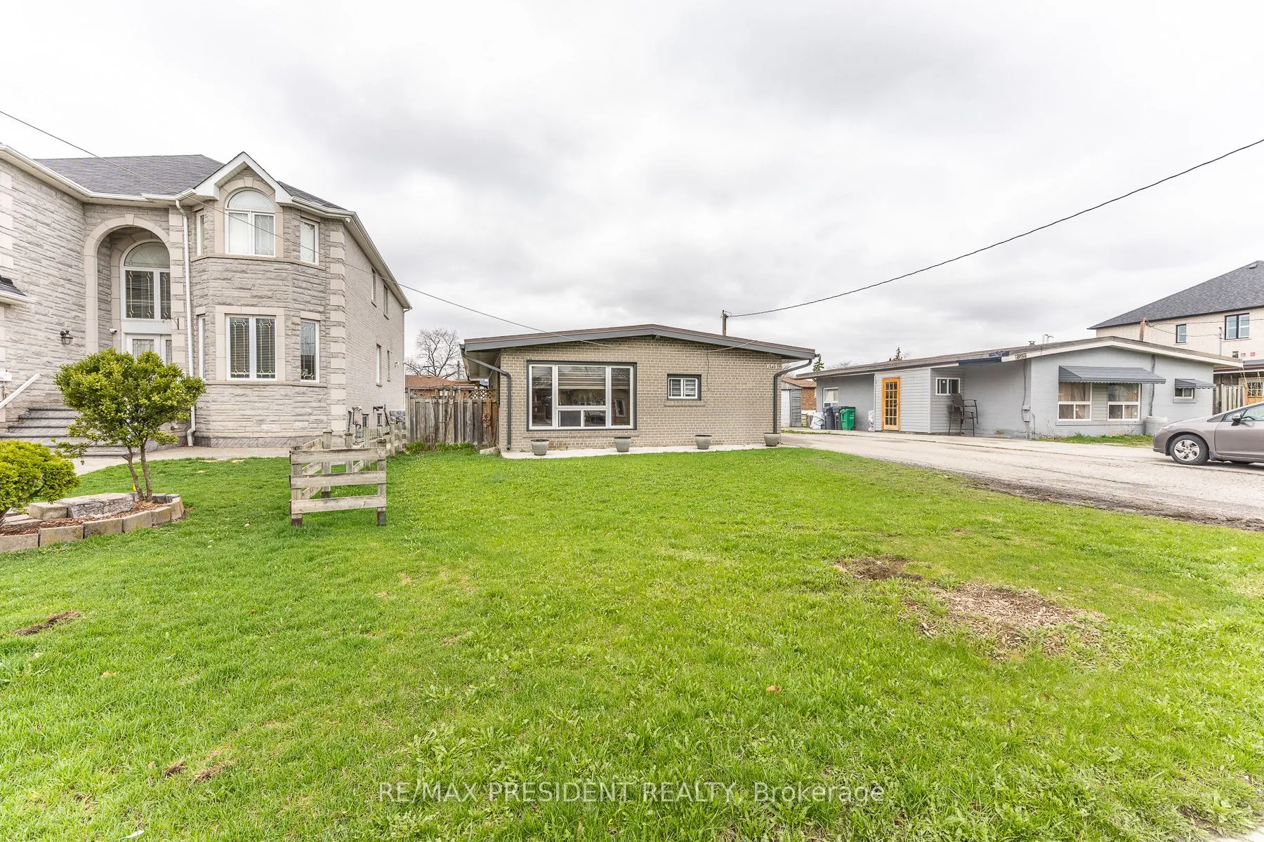 Detached Home For Sale | W13020222
