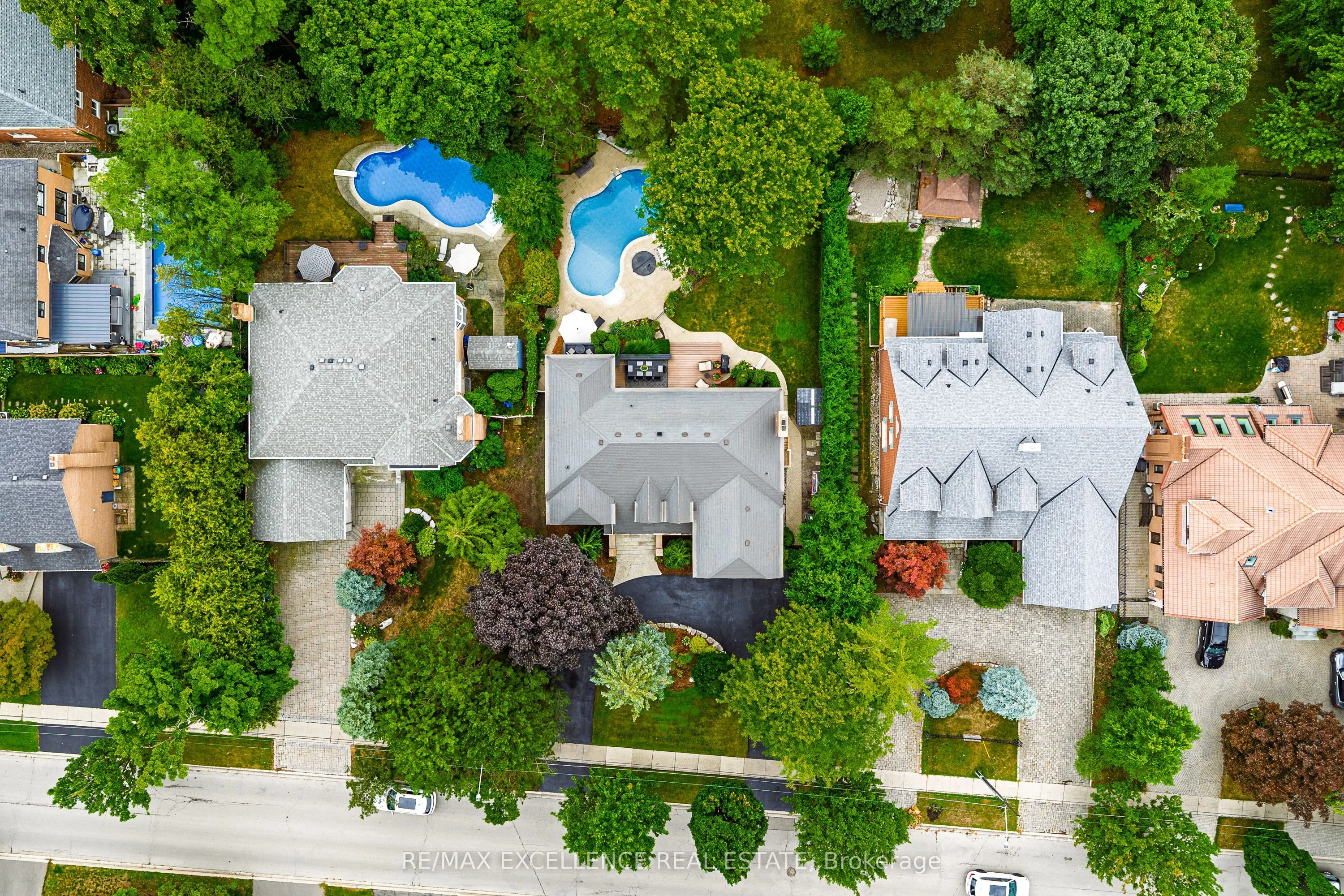Detached Home For Sale | W13020418