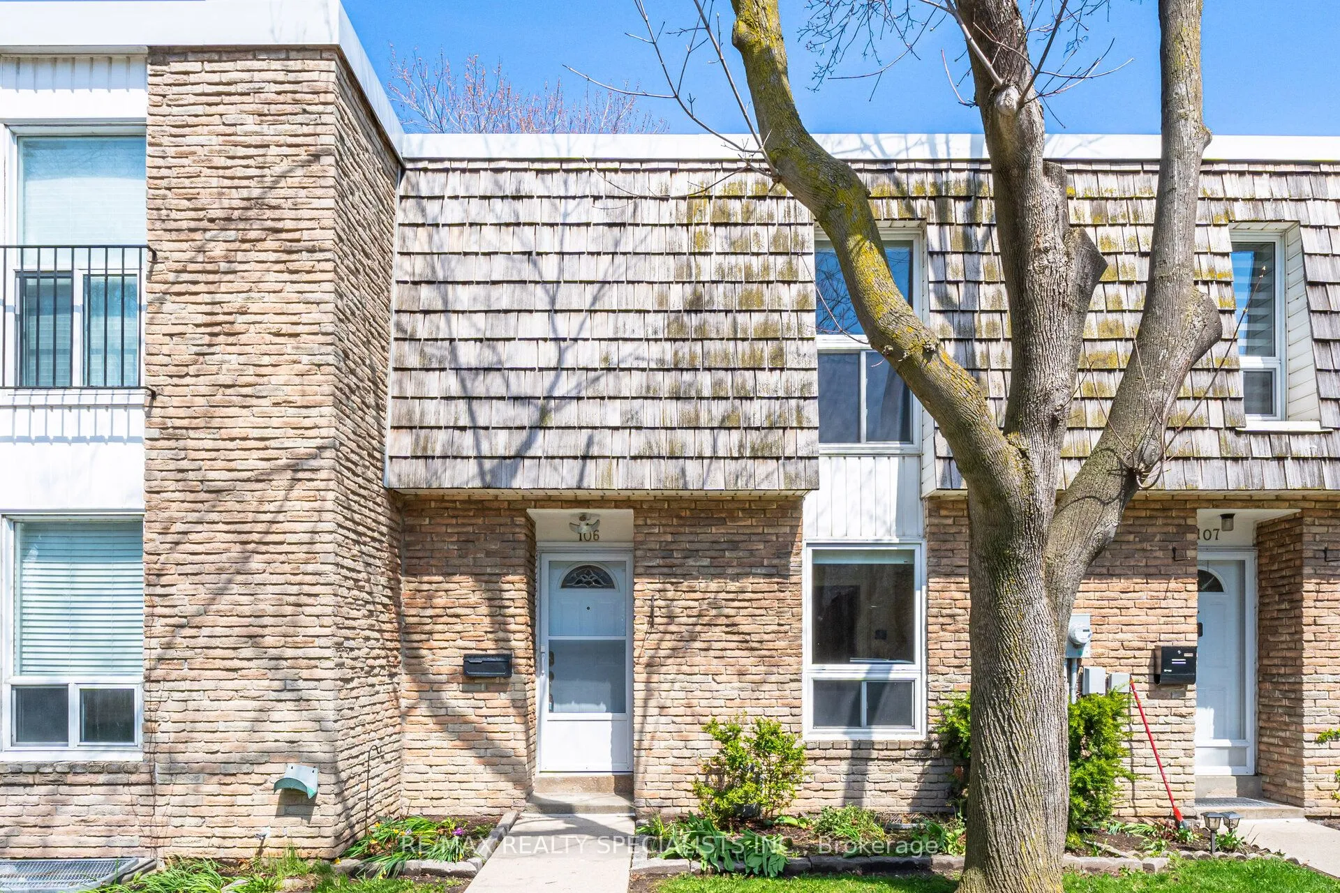 Property For Sale | W13020800