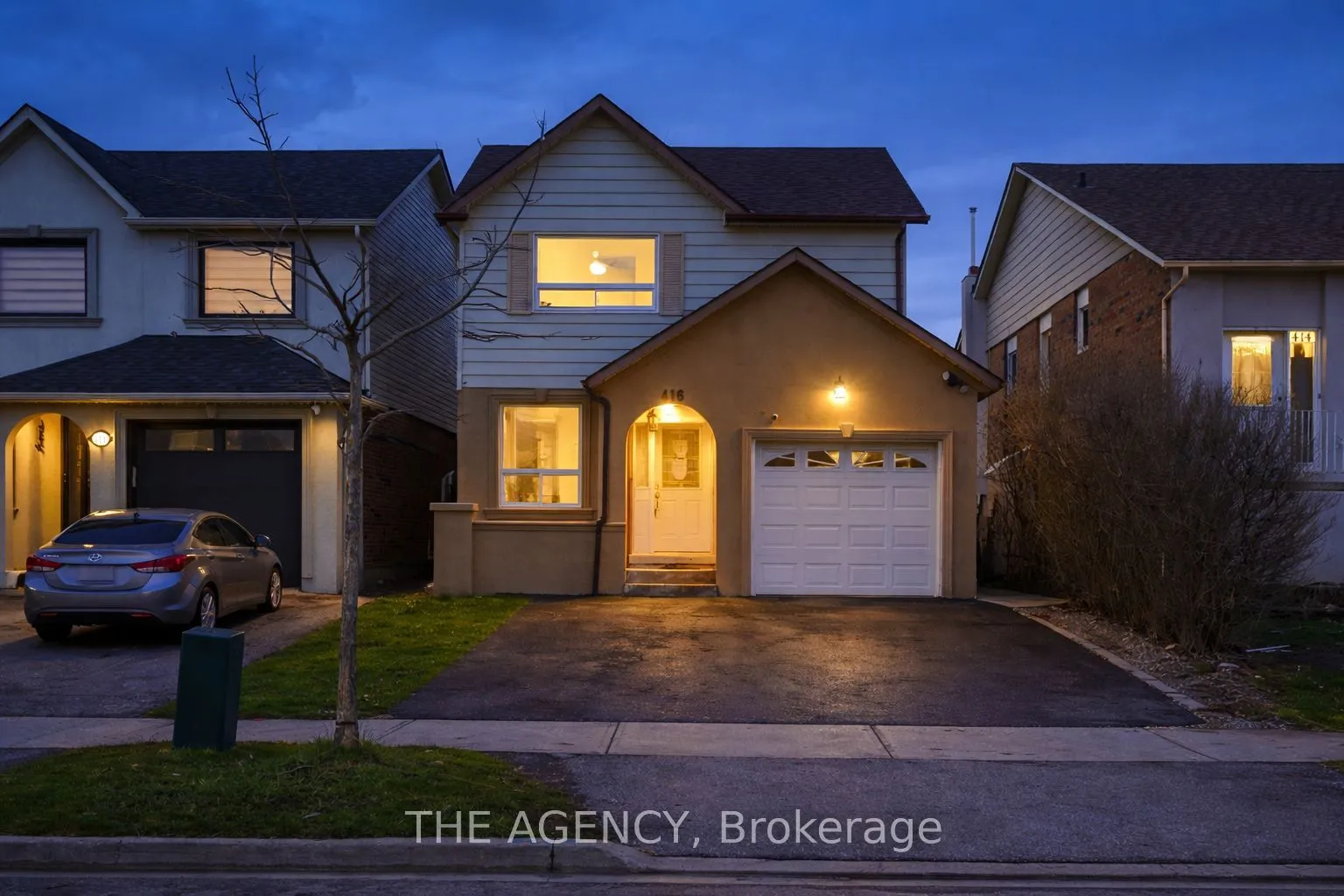 Detached Home For Sale | W13021006