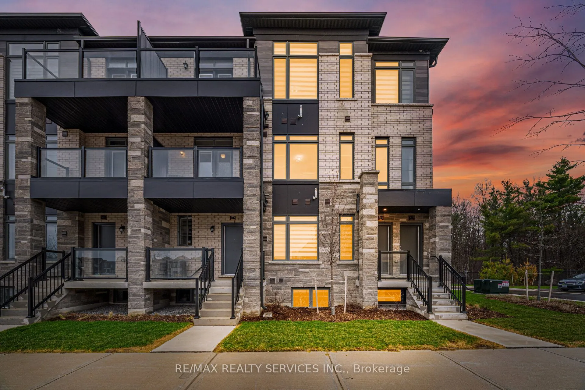 Property For Sale | W13021138