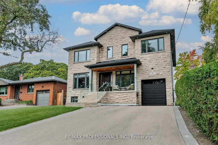 4  Dunrobin  Drive, Toronto W08, ON M9B 2S9