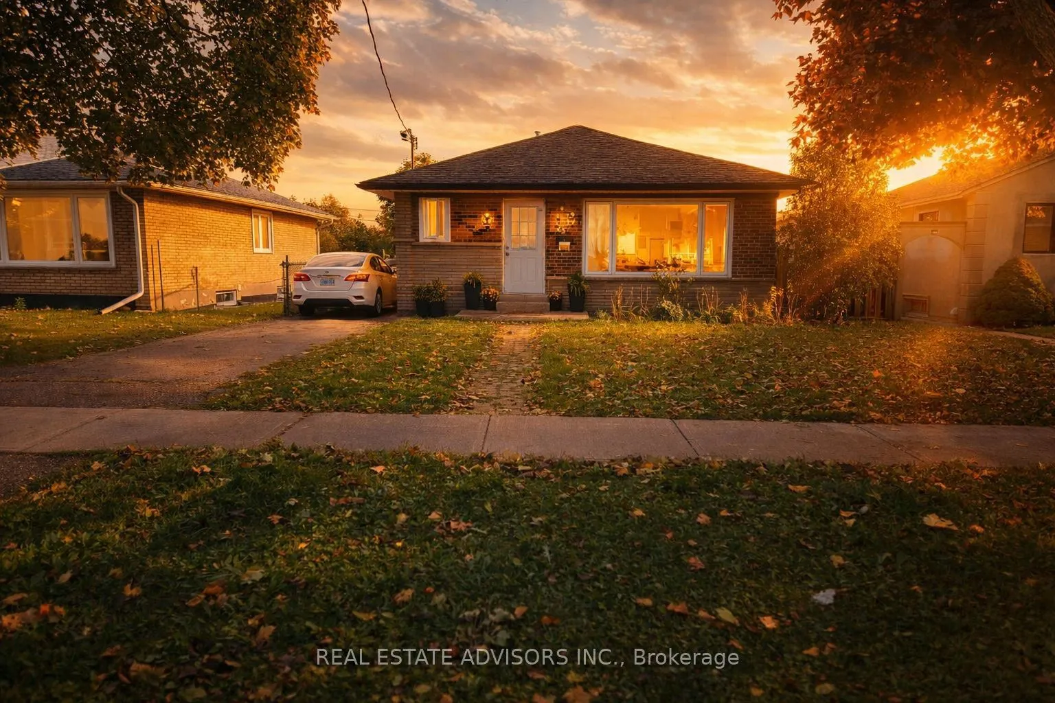 Detached Home For Sale | W13025342