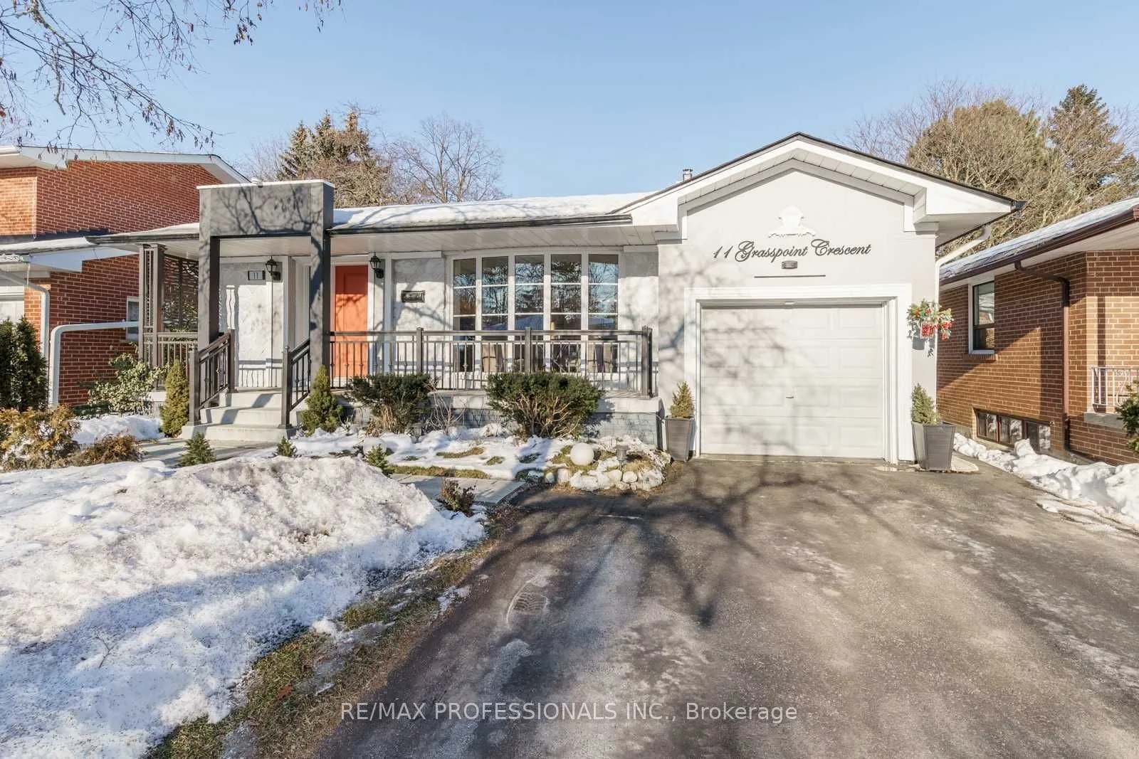 Detached Home For Lease | W13025714