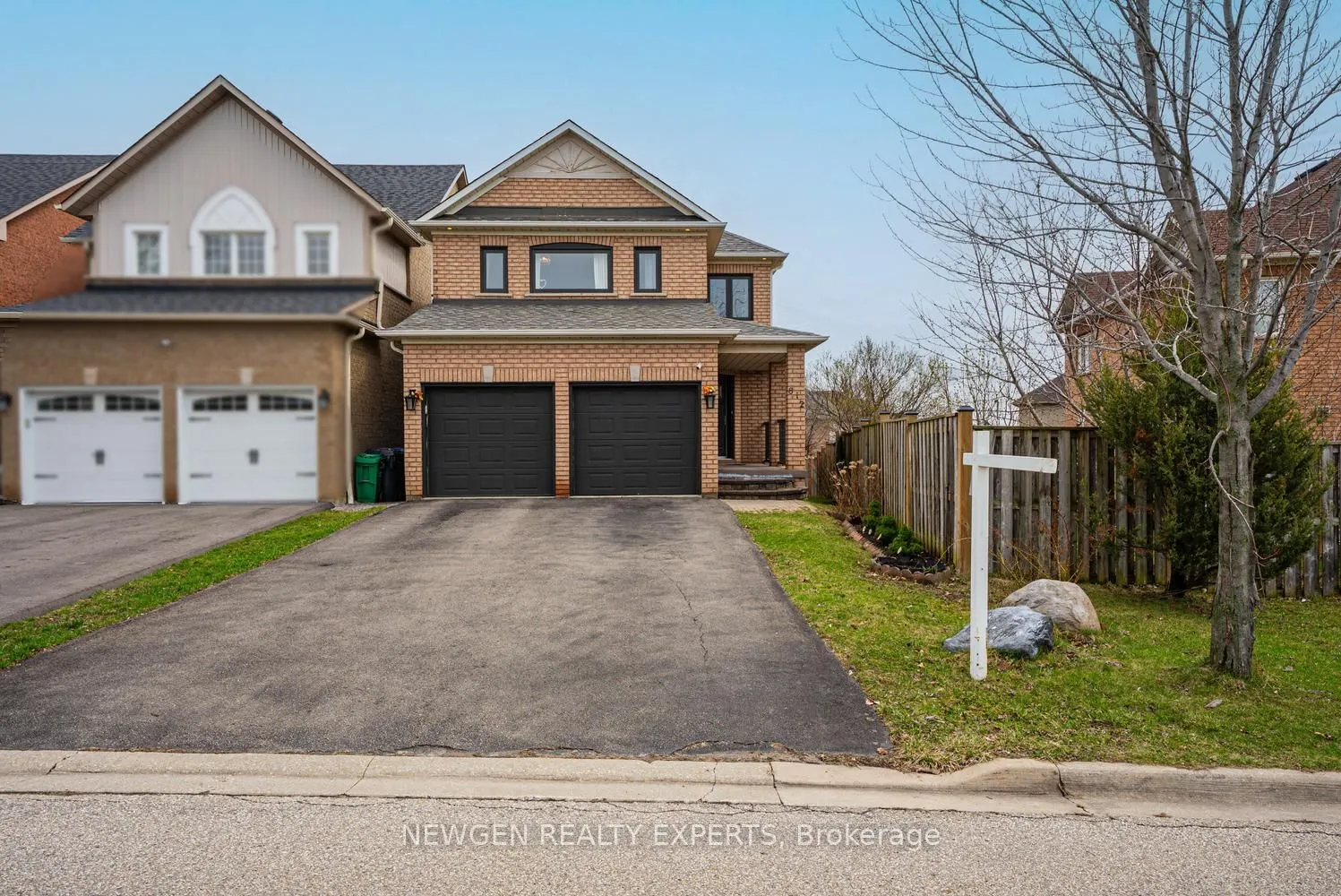 Detached Home For Sale | W13026408