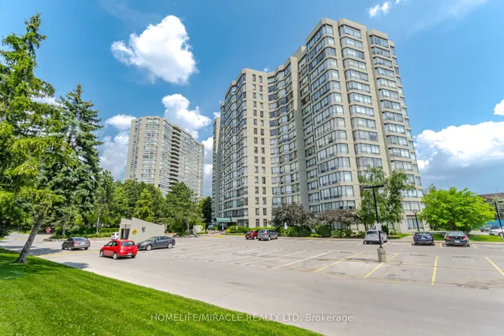 26  Hanover  Road, Brampton, ON L6S 4T2
