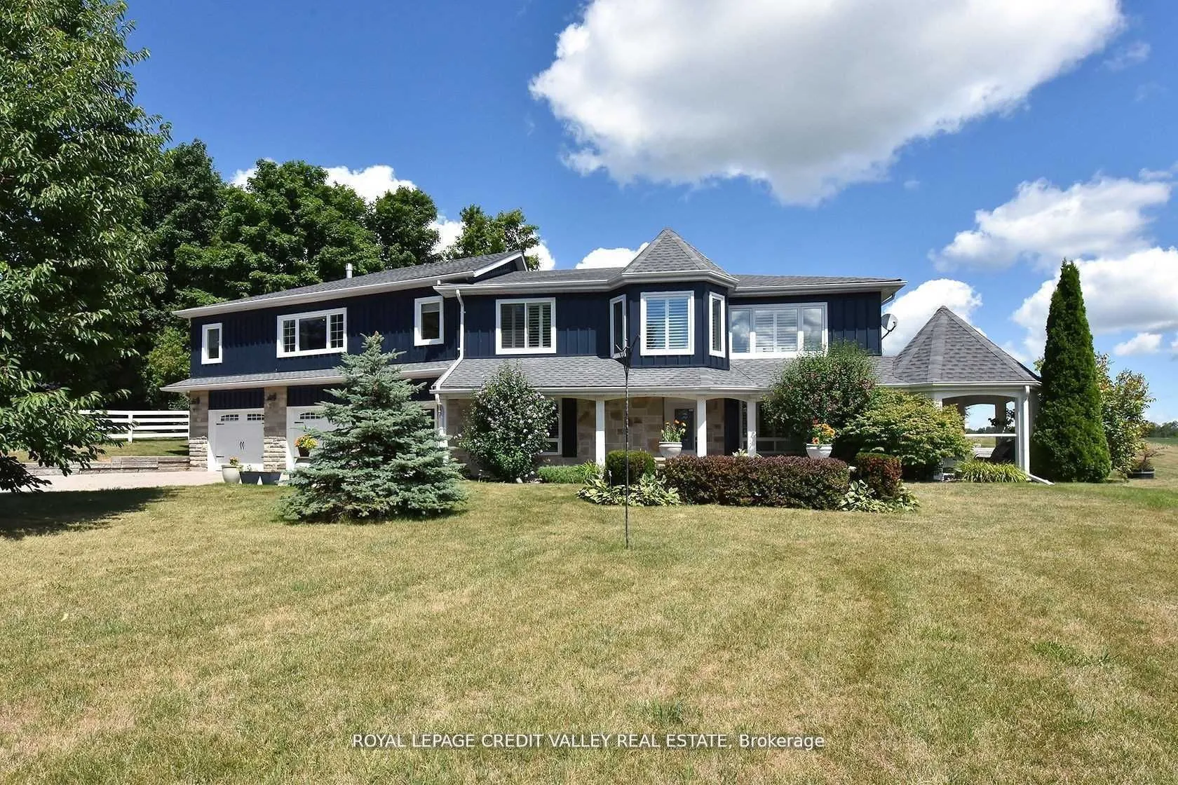 Detached Home For Sale | W13026950
