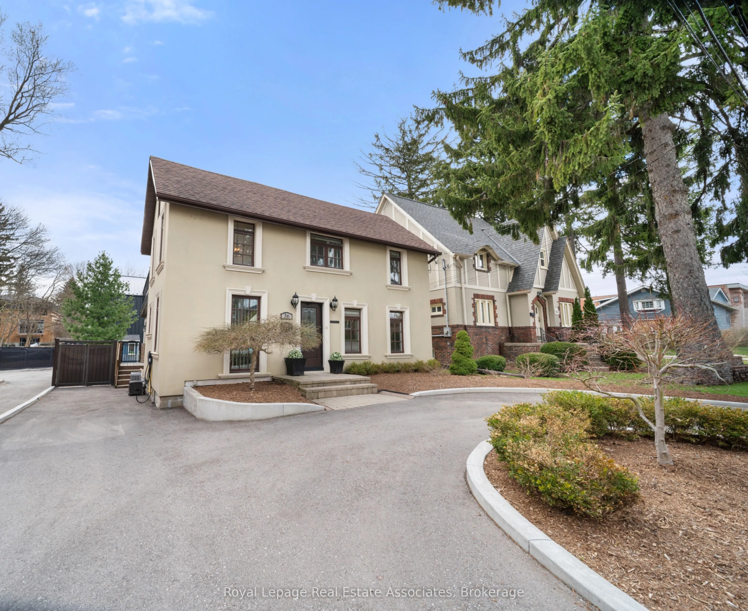 Detached Home For Sale | W13027242