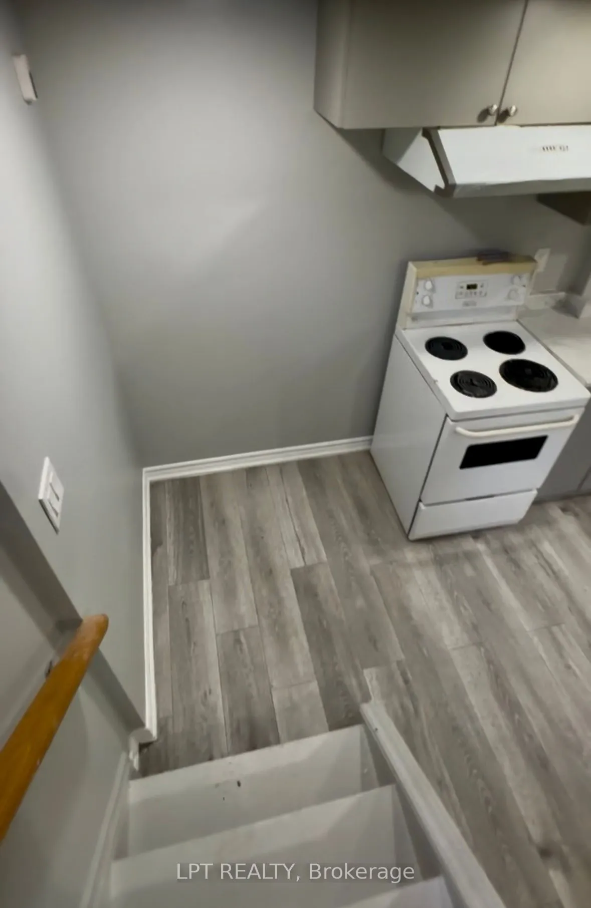 Detached Home For Lease | W13027458