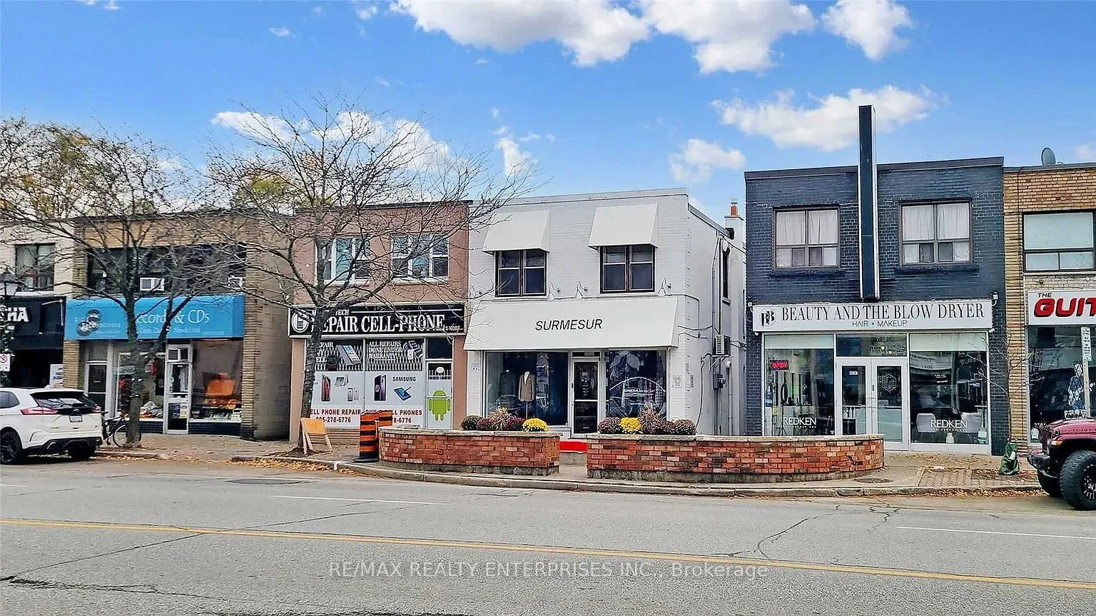 Cottage For Lease | W13027990