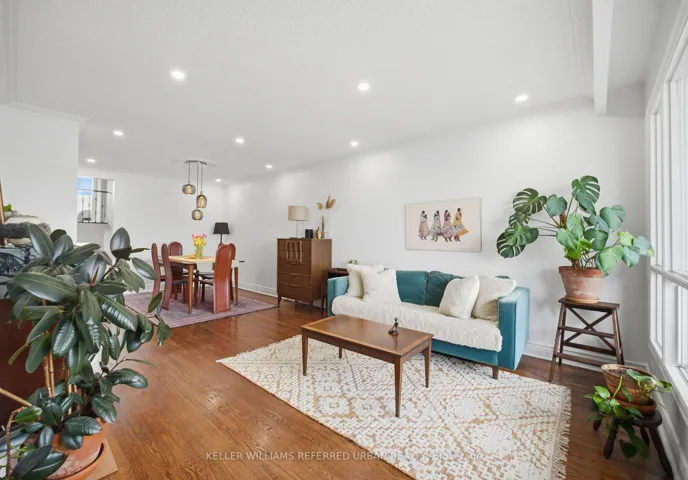 4135  Dunmow  Crescent, Mississauga, ON L4Z 1E1