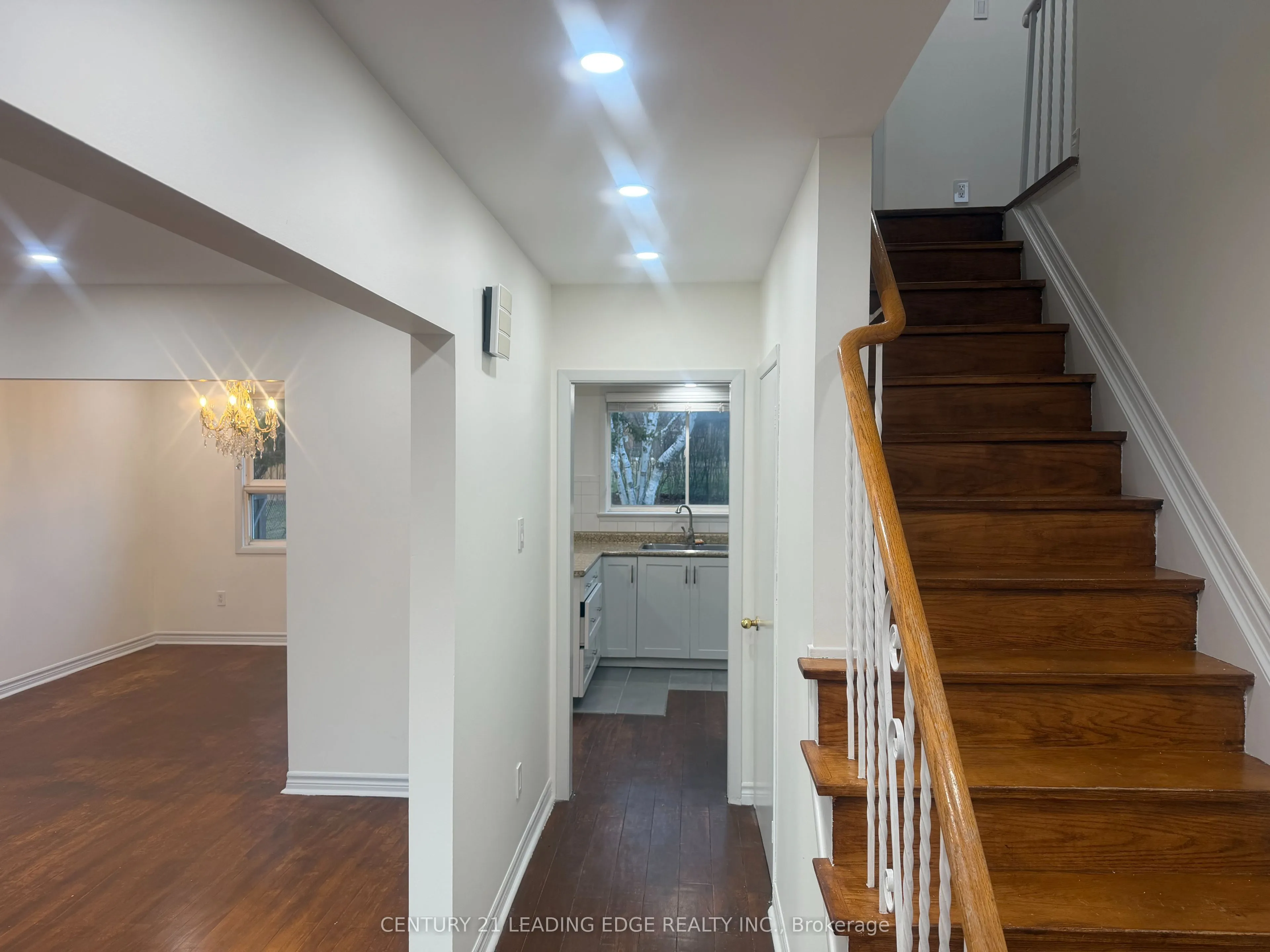 Detached Home For Lease | W13036316