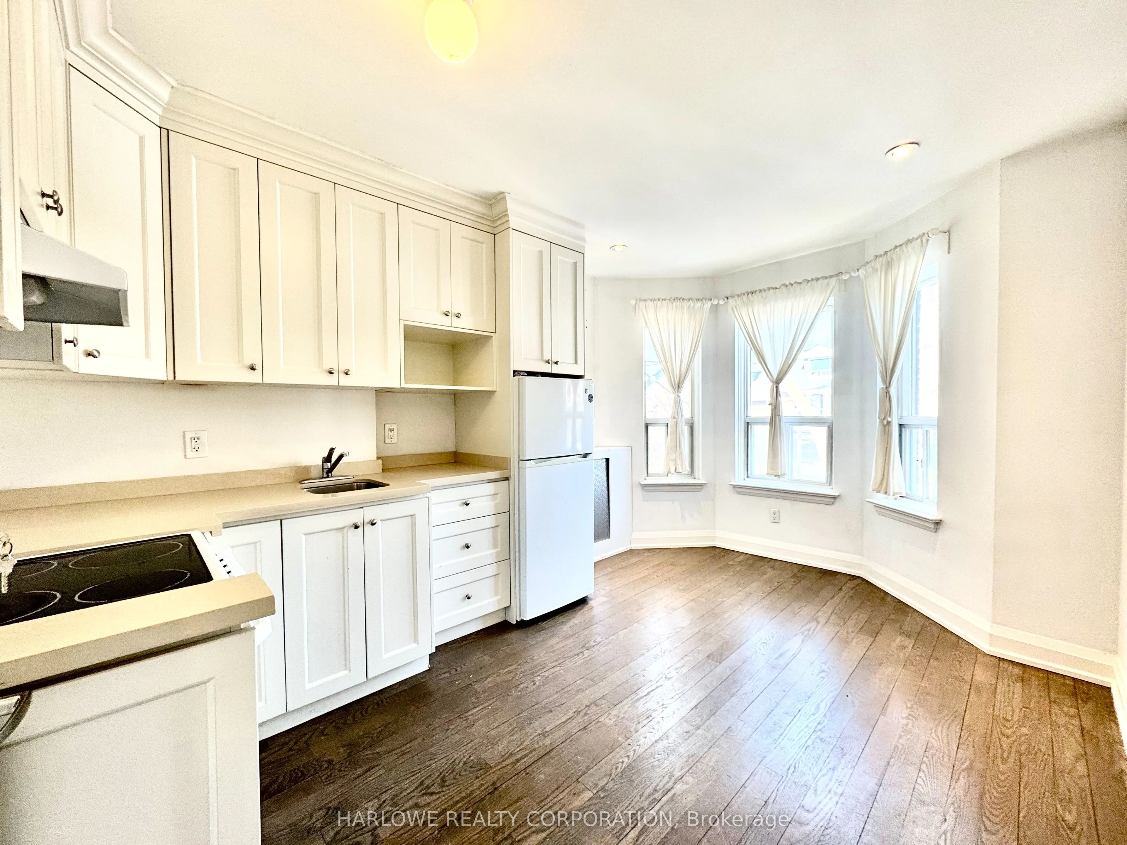 Detached Home For Lease | W13037596