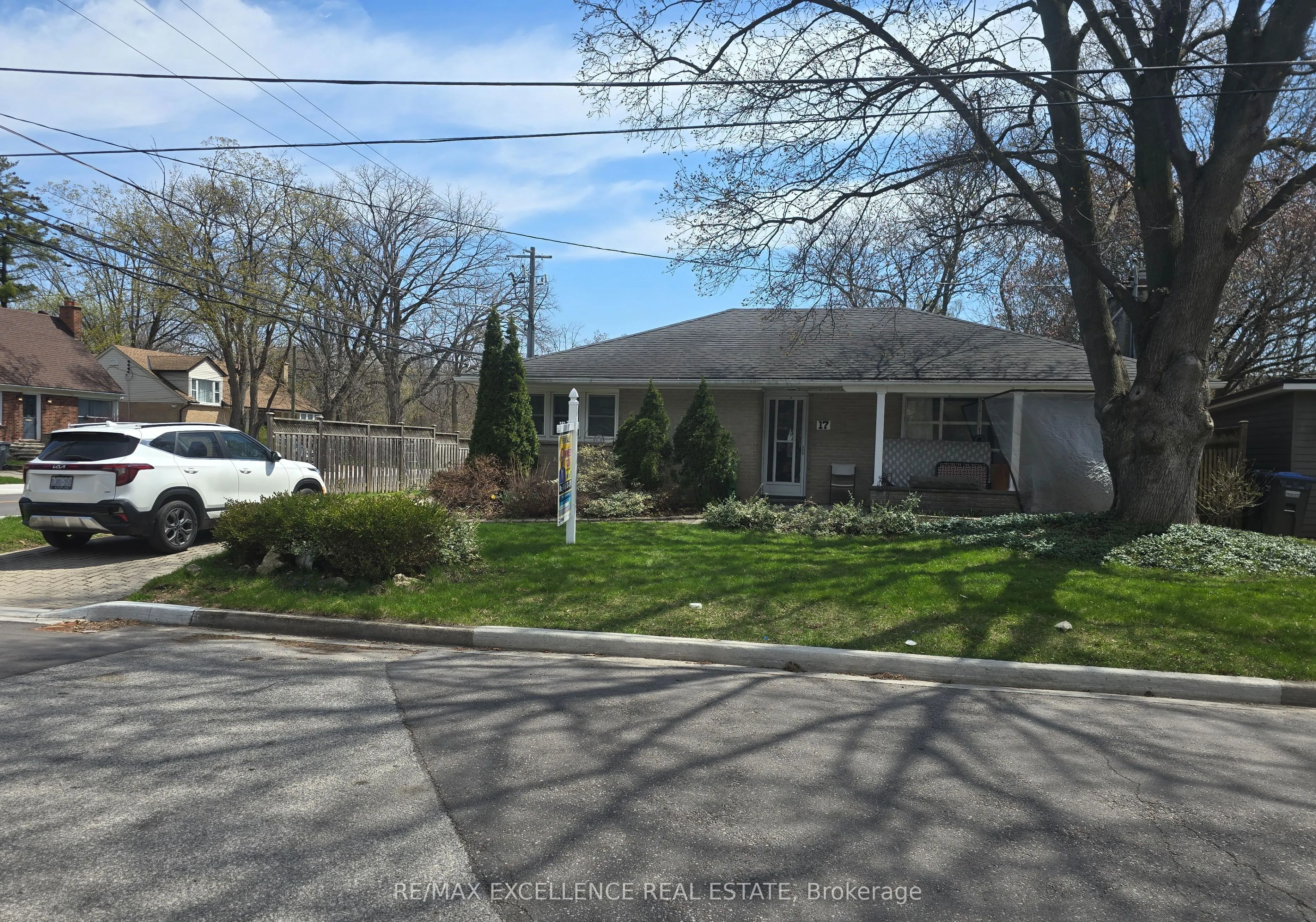 Detached Home For Sale | W13039044
