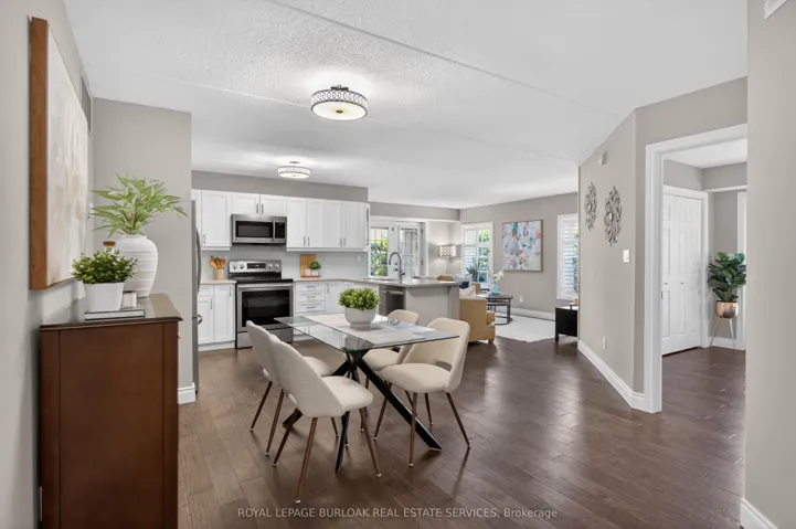 2045  Appleby  Line, Burlington, ON L7L 7G9