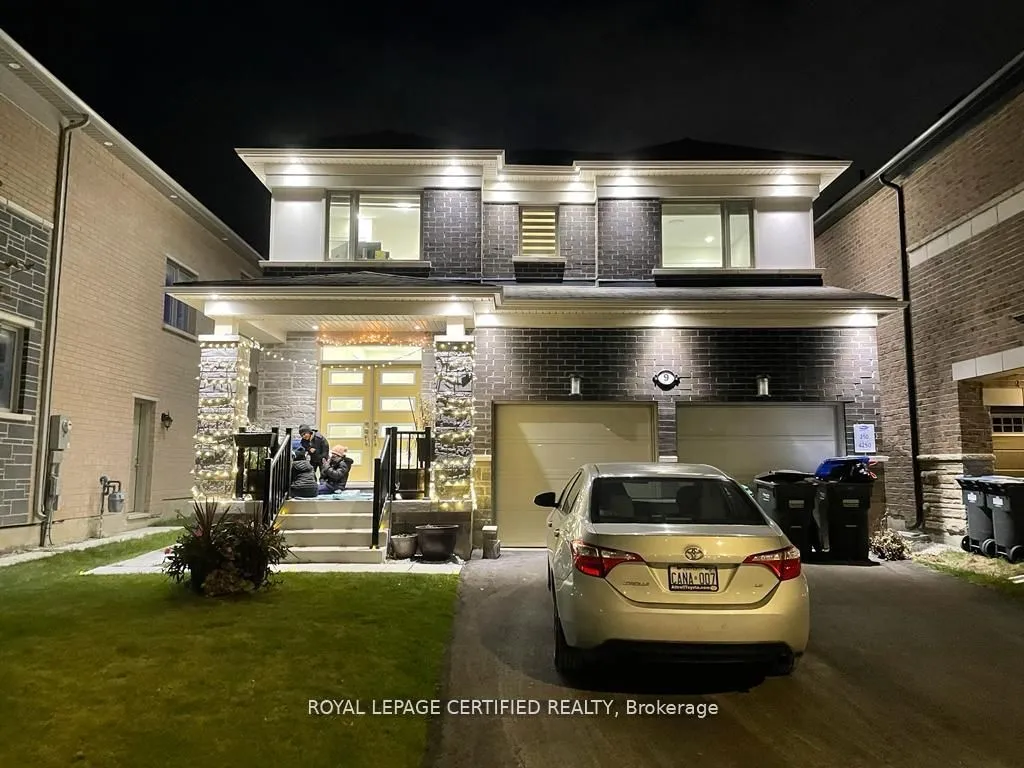 Detached Home For Lease | W13043328