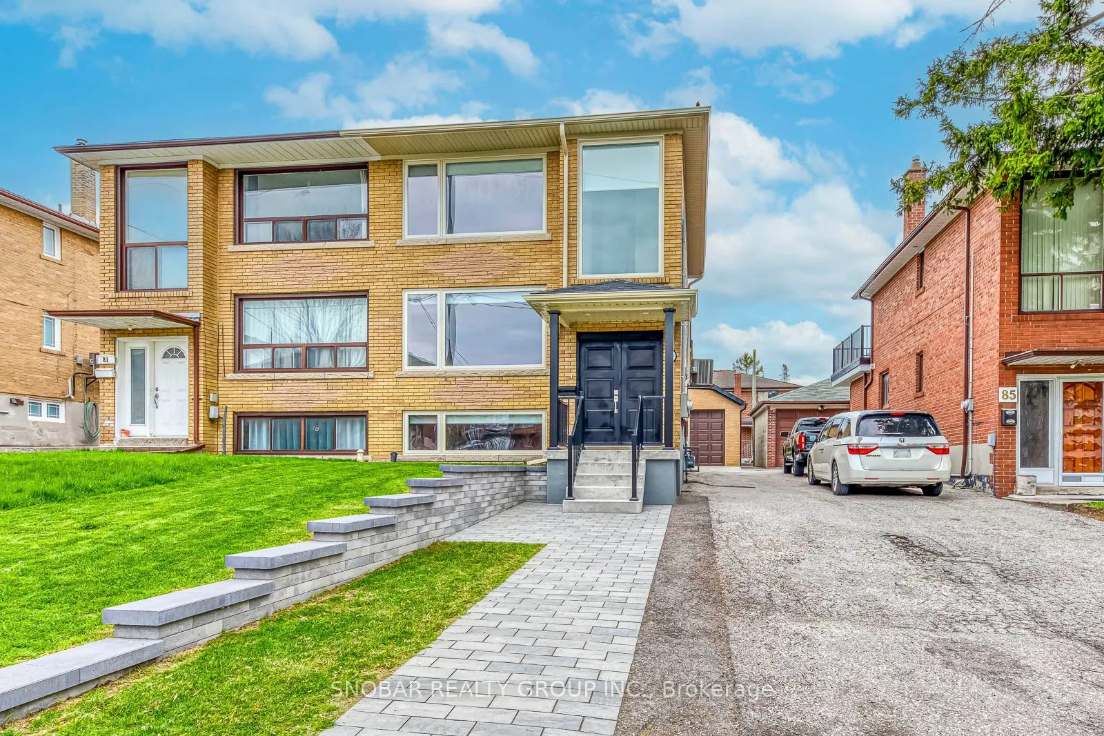 Semi-Detached Home For Lease | W13045034
