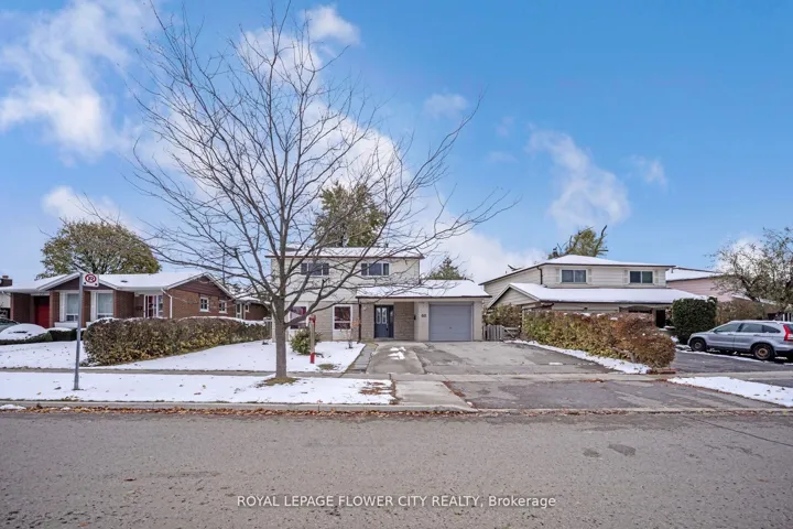 60  Lexington  Avenue, Toronto W10, ON M9V 2G8