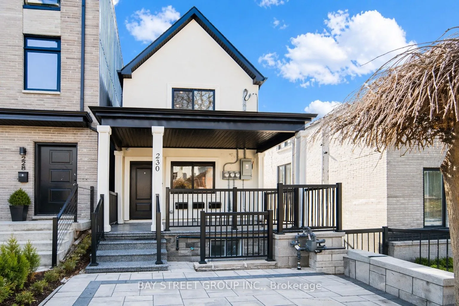 Triplex For Sale | W13047488