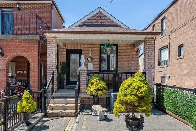 Detached Home For Sale | W13048074