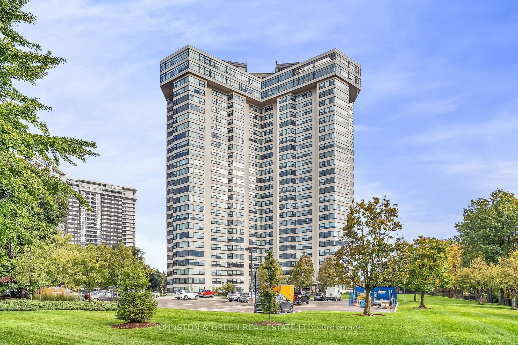 Property For Sale | W13048566
