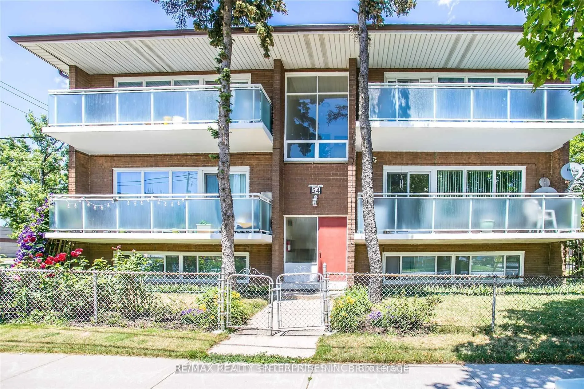 Multiplex For Sale | W13049434